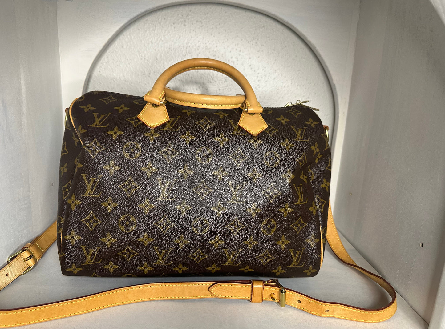 Louis Vuitton Monogram Speedy Bandouliere 30